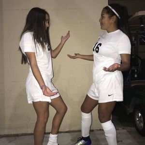 Meet your Posher, Mia